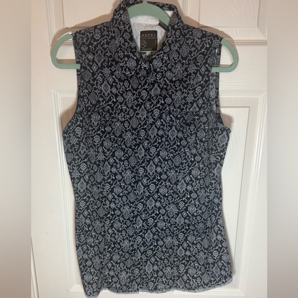 Roper Black and White Sleeveless Printed Tank